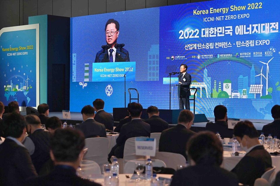 11월 2일 열린 ‘2022 대한민국 에너지대전’ 개회식에서 박일준 산업통상자원부 2차관이 개회사를 하고 있다.