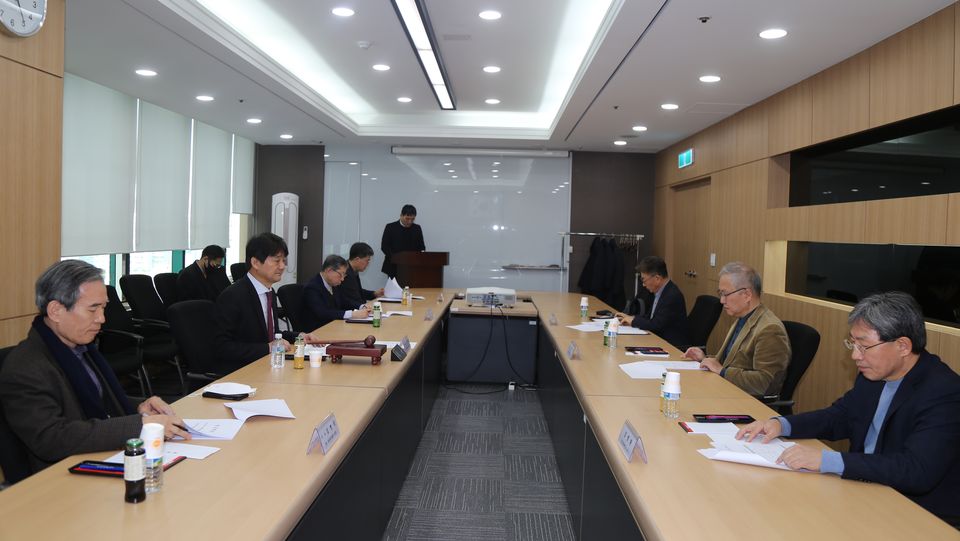 전기협회 장학회는 지난 2월 14일 전기회관(서울 송파구 소재)에서 ‘2023년도 이사회’를 개최하고 올해 장학생 선발 규모를 결정했다.