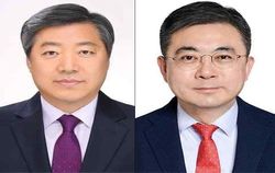신임 박창기 한국전기설비시험연구원장(왼쪽)과 임청원 에너지밸리기업개발원장.