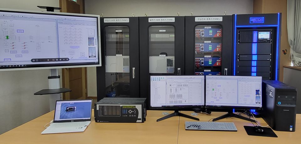 한국수력원자력은 국내 최초로 ‘원자력발전소 전용 디지털보호계전기 신뢰성 검증장치’ 개발을 완료했다.