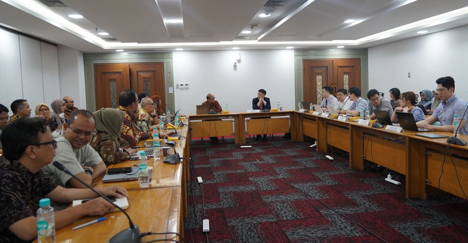 아·태원자력협력협정 사무국은 지난 2월 27일부터 3월 1일까지 인도네시아 자카르타에서 인도네시아 국가연구혁신청)과 사이클로트론(의료용 가속기) 개발 및 연구로 설비 개선을 위한 공동 워크숍을 진행했다.